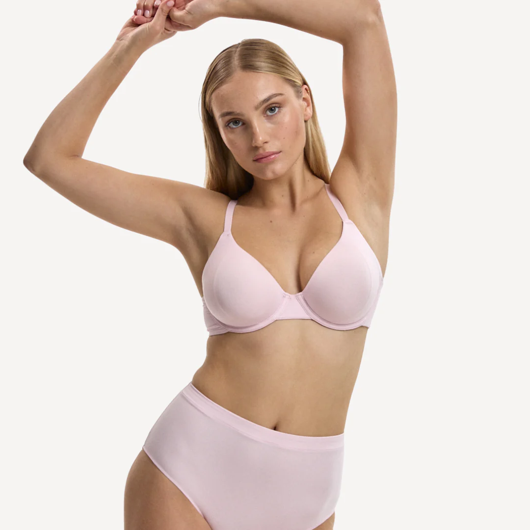 Put your best boob (and butt) forward